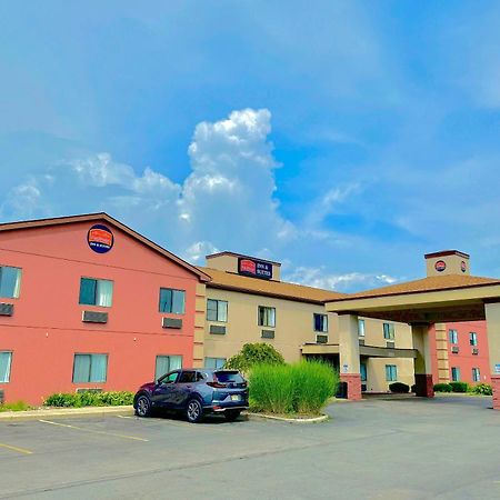 Fairbridge Inn & Suites Batavia-Darien Amusement Park Exterior foto