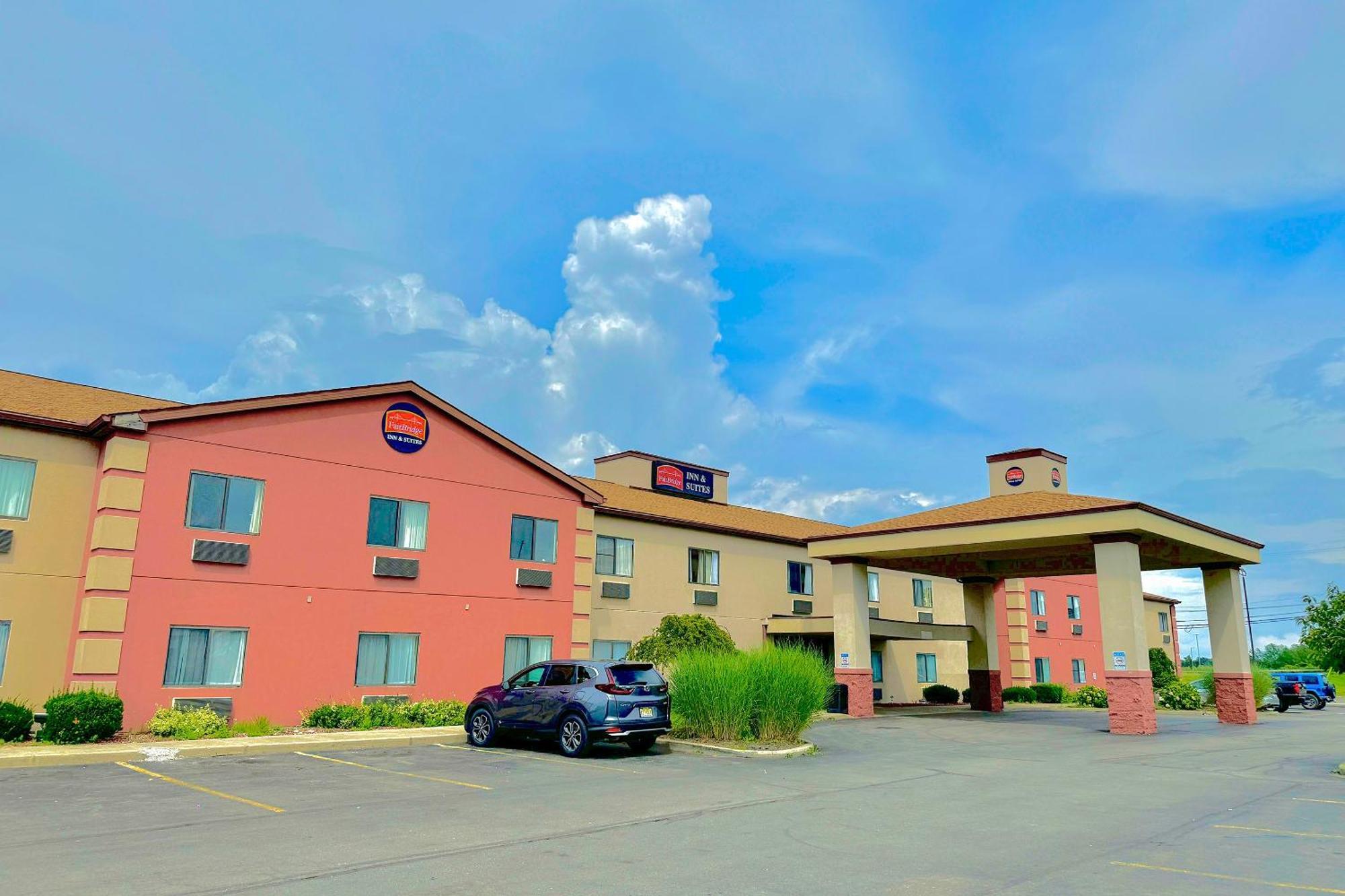 Fairbridge Inn & Suites Batavia-Darien Amusement Park Exterior foto
