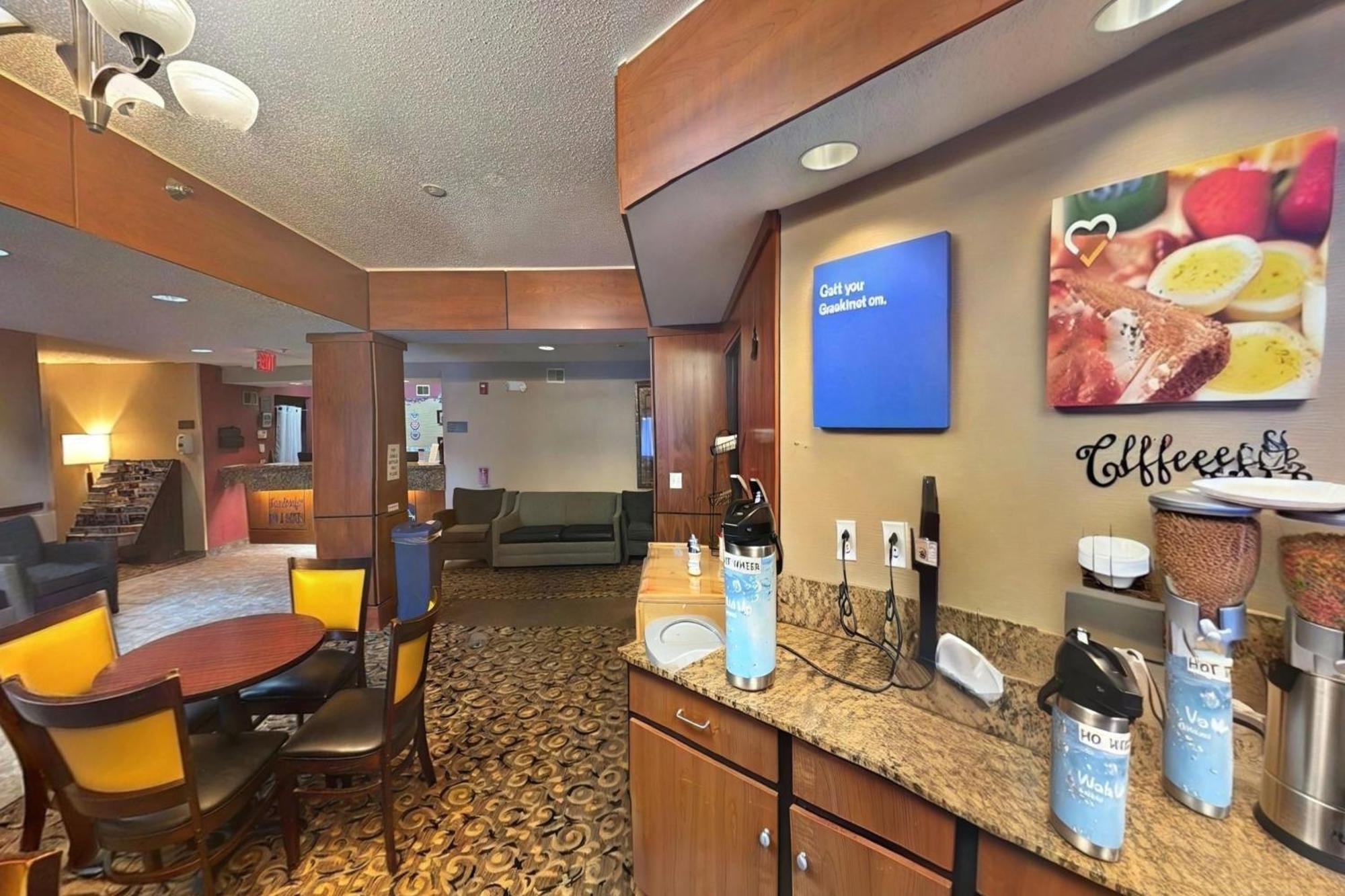 Fairbridge Inn & Suites Batavia-Darien Amusement Park Exterior foto